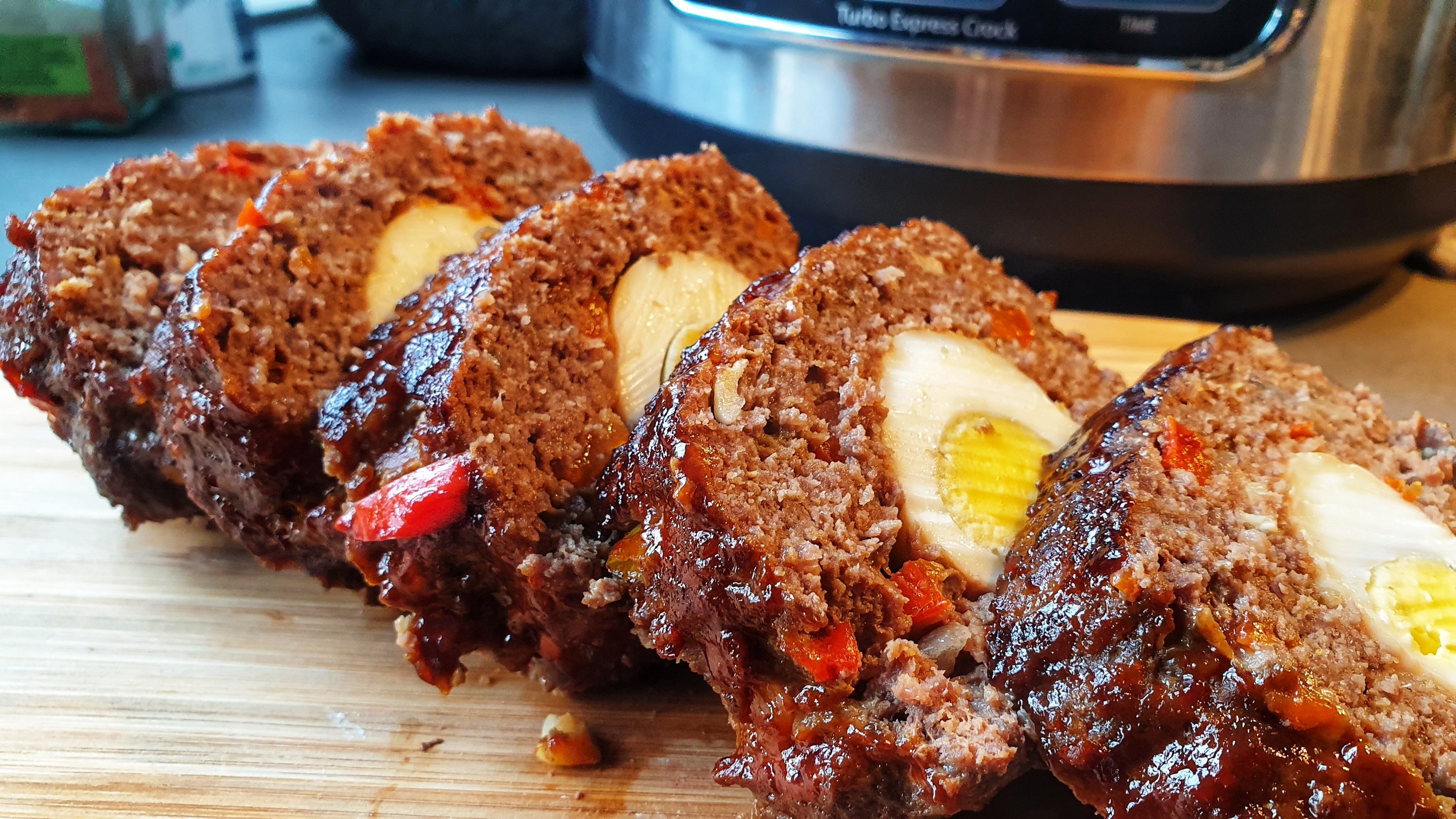 Stuffed Meatloaf with Cheese, Ham and Egg